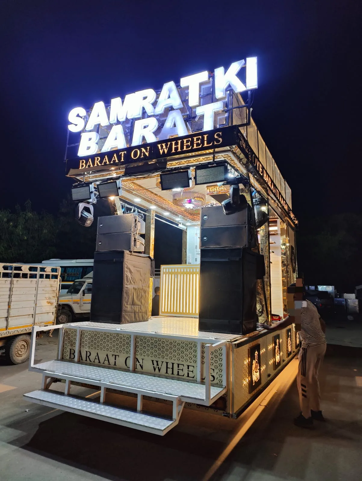 You are currently viewing Baraat on Wheels in Jaipur-Luxury Wedding Entry at a Smart Budget